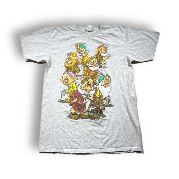 Vintage Disney Sleepwear Snow White 7 Dwarfs Grumpy Sleeping Shirt OneSize 24x34 - Picture 2 of 7